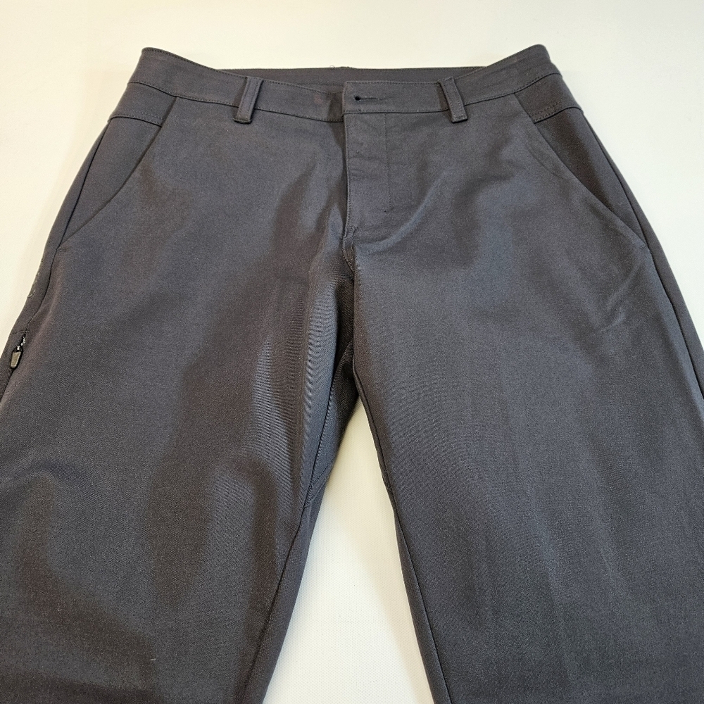 Bylt Pants Mens Size 32 Grey Everyday Pant 2.0 Slim Fit Performance Chino